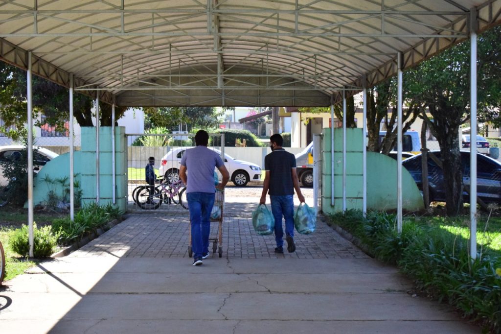 Mais De Mil Fam Lias De Guarapuava J Foram Beneficiadas Pelo Kit