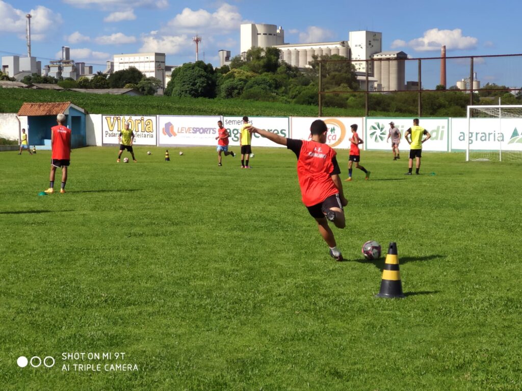 Associação Esportiva Danúbio